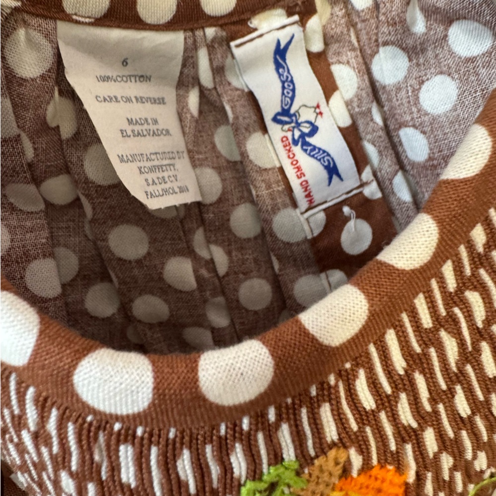 Smocked pumpkin/fall/thanksgiving dress - polka dots - brown and white - Picture 4 of 5